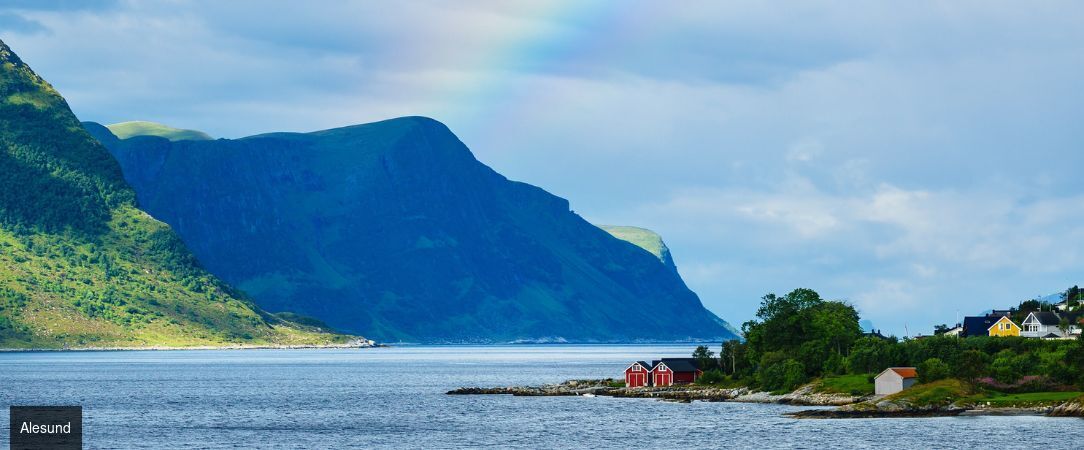 La vie est un long Fjord tranquille - Circuit groupé de 7 nuits à travers les plus beaux fjords de Norvège, de la Route des Trolls au Geirangerfjord classé à l'UNESCO, avec guide francophone tout au long du voyage. - Norvège : de Oslo à Lillehammer, Ålesund, Bergen
