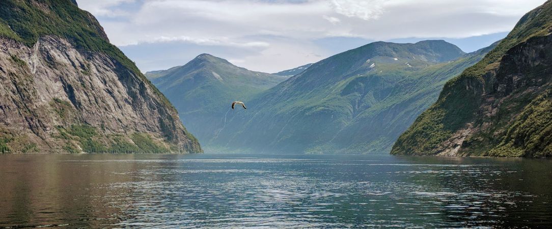 La vie est un long Fjord tranquille - Circuit groupé de 7 nuits à travers les plus beaux fjords de Norvège, de la Route des Trolls au Geirangerfjord classé à l'UNESCO, avec guide francophone tout au long du voyage. - Norvège : de Oslo à Lillehammer, Ålesund, Bergen