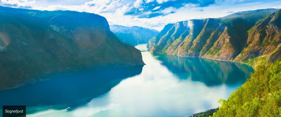 La vie est un long Fjord tranquille - Circuit groupé de 7 nuits à travers les plus beaux fjords de Norvège, de la Route des Trolls au Geirangerfjord classé à l'UNESCO, avec guide francophone tout au long du voyage. - Norvège : de Oslo à Lillehammer, Ålesund, Bergen