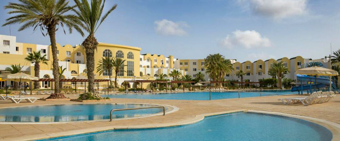 Hôtel Castille Djerba ★★★★ - Une escapade à Djerba tout compris dans un décor inspiré des forteresses méditerranéennes. - Djerba, Tunisie
