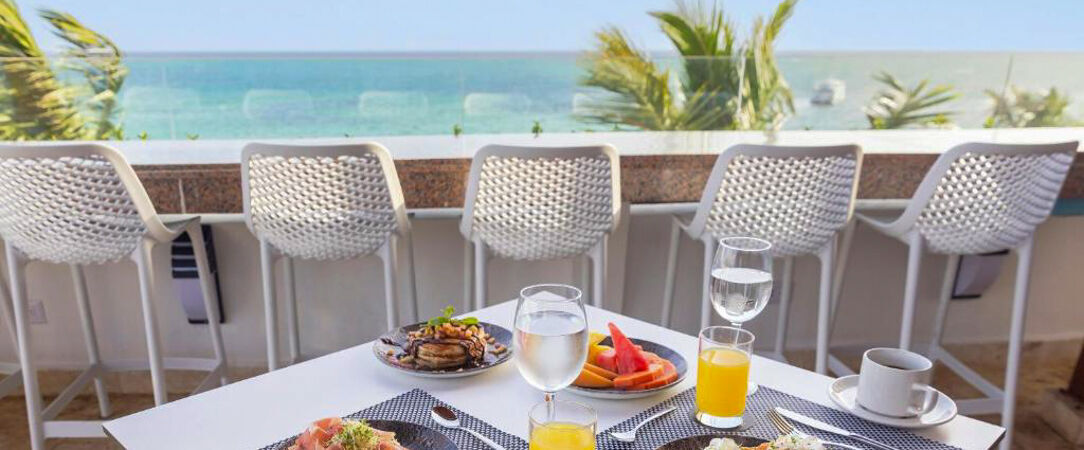 HM Bavaro Beach ★★★★ - Adults Only 18+ - Une adresse Adults Only intimiste à Punta Cana entre rooftop panoramique, plage et douceur caribéenne. - Punta Cana, République Dominicaine