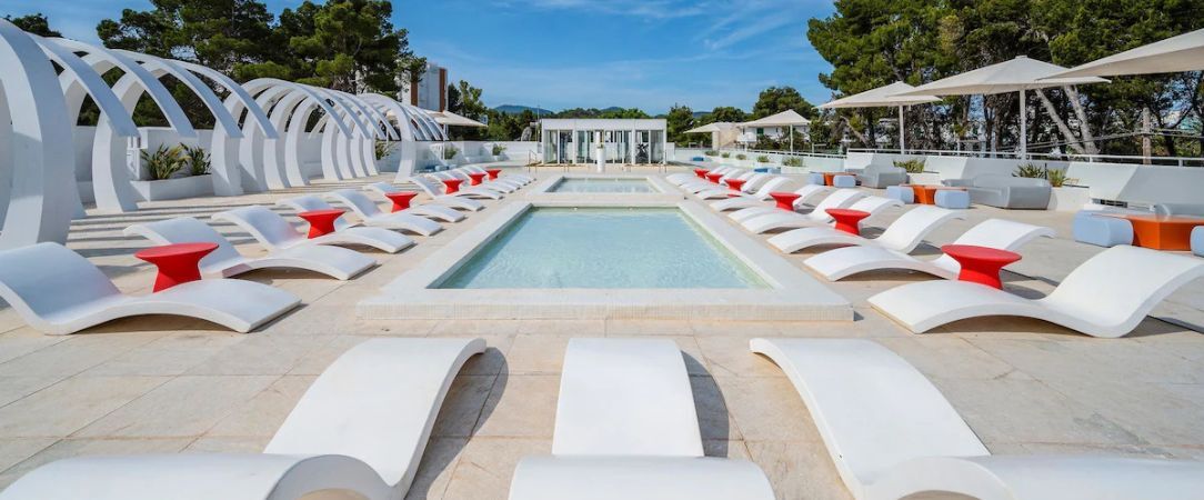 THB Naeco Ibiza ★★★★ - Adults Only 18+ - Adresse cosy & design dans la Baie de Sant Antoni à Ibiza. - Ibiza, Espagne
