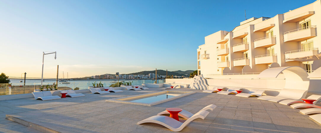 THB Naeco Ibiza ★★★★ - Adults Only 18+ - Adresse cosy & design dans la Baie de Sant Antoni à Ibiza. - Ibiza, Espagne