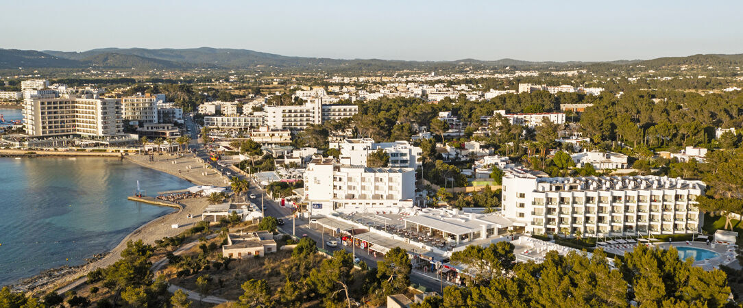 THB Naeco Ibiza ★★★★ - Adults Only 18+ - Adresse cosy & design dans la Baie de Sant Antoni à Ibiza. - Ibiza, Espagne