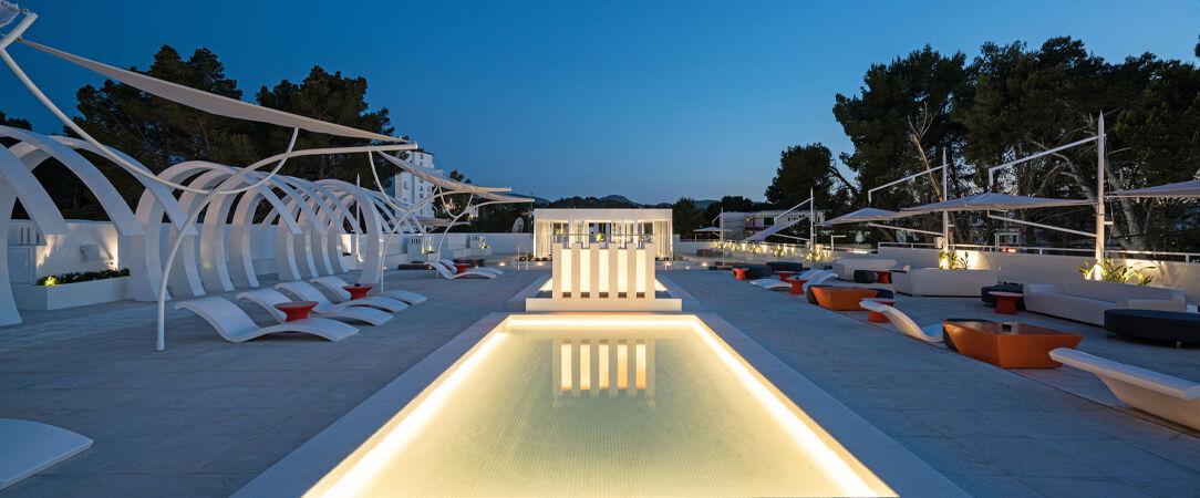 THB Naeco Ibiza ★★★★ - Adults Only 18+ - Adresse cosy & design dans la Baie de Sant Antoni à Ibiza. - Ibiza, Espagne