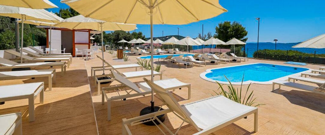 Club Coralia Appartements Medena ★★★★ - Une escapade conviviale parfaite pour découvrir les trésors de la côte dalmate. - Split, Croatie
