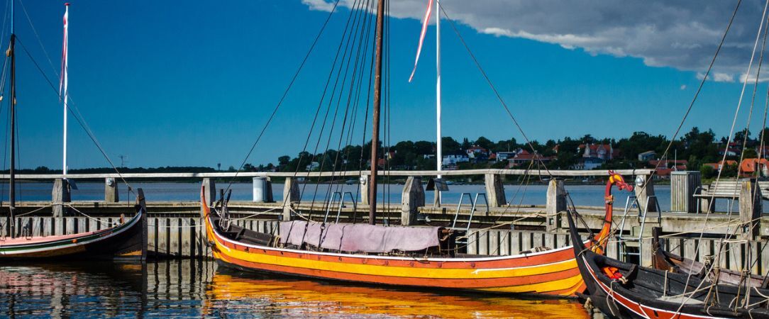 Danemark terre de Vikings et Châteaux - Des châteaux royaux de Sjælland aux pierres runiques de Jelling, partez sur les traces des Vikings à bord de votre propre véhicule. - Danemark : de Copenhague à Skagen