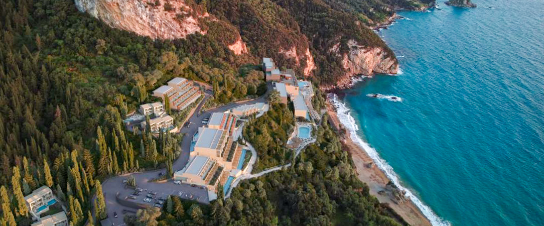 Alkyna Lifestyle Beach Resort ★★★★ Jet tours Signature - Adults Only 16+ - Un refuge adults only face aux eaux turquoise de Corfou, où l’élégance, le bien-être et la gastronomie s’accordent. - Corfou, Grèce