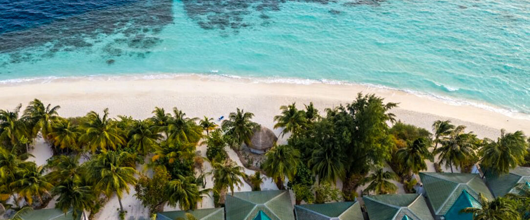 Eri Maldives ★★★★ - Une parenthèse maldivienne entre villas tropicales, récifs préservés et sérénité absolue. - Maldives