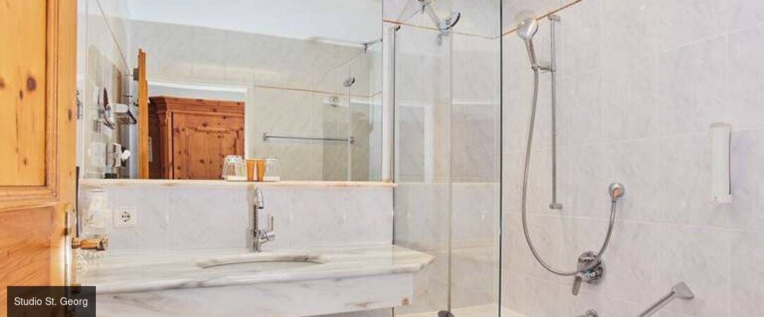 Hotel Schwarzbrunn ★★★★ sup Jet Tours Signature - Un refuge luxueux en All Inclusive, avec spa de rêve et décor féerique dans le Tyrol autrichien. - Le Tyrol, Autriche