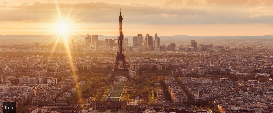 Céline Dion illumine Paris en concert - Un séjour parisien mémorable de 2 nuits, avec votre billet pour Céline Dion. - Paris, France