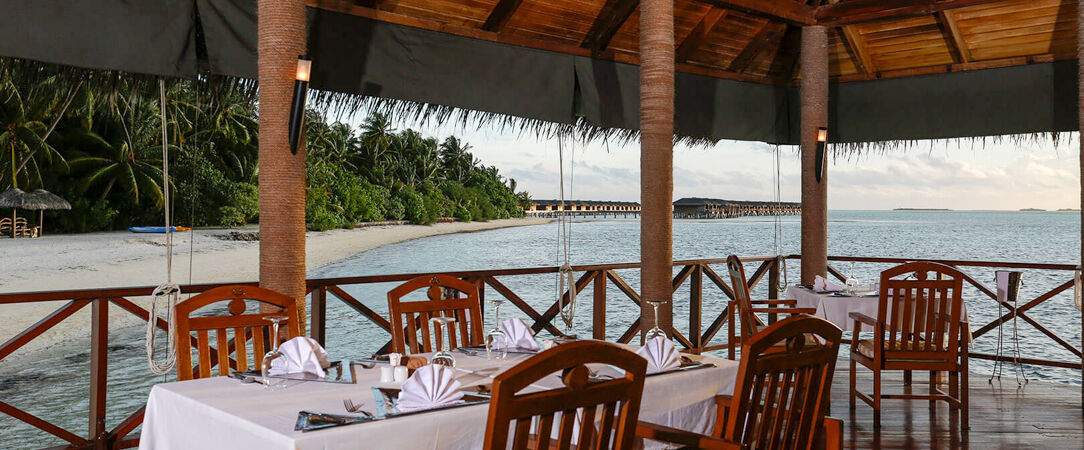 Medhufushi Island Resort ★★★★ - Maldives : votre adresse de confort au cœur des eaux turquoise de l’océan Indien. - Maldives