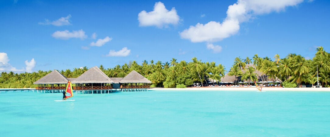 Medhufushi Island Resort ★★★★ - Maldives : votre adresse de confort au cœur des eaux turquoise de l’océan Indien. - Maldives