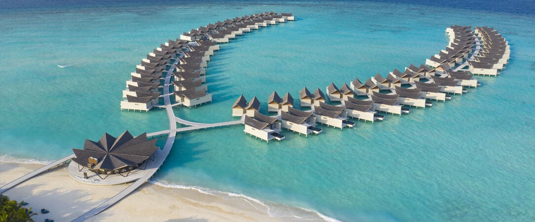 Movenpick Resort Kuredhivaru Maldives ★★★★★ - Votre villa de luxe sur un atoll de rêve. - Maldives