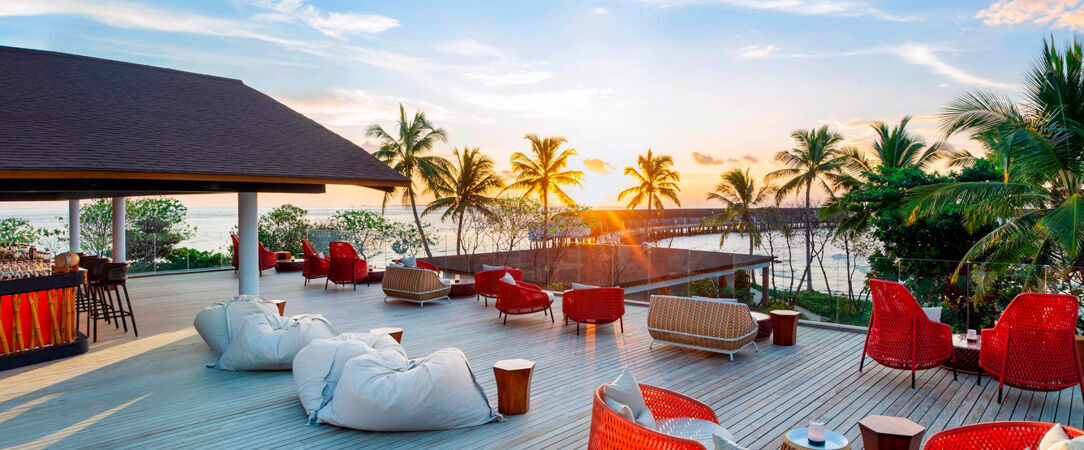 The Westin Maldives Miriandhoo Resort ★★★★★ - Un hôtel d'exception entouré par les récifs coralliens aux Maldives. - Maldives