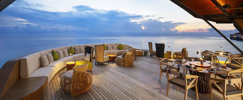 The Westin Maldives Miriandhoo Resort ★★★★★ - Un hôtel d'exception entouré par les récifs coralliens aux Maldives. - Maldives