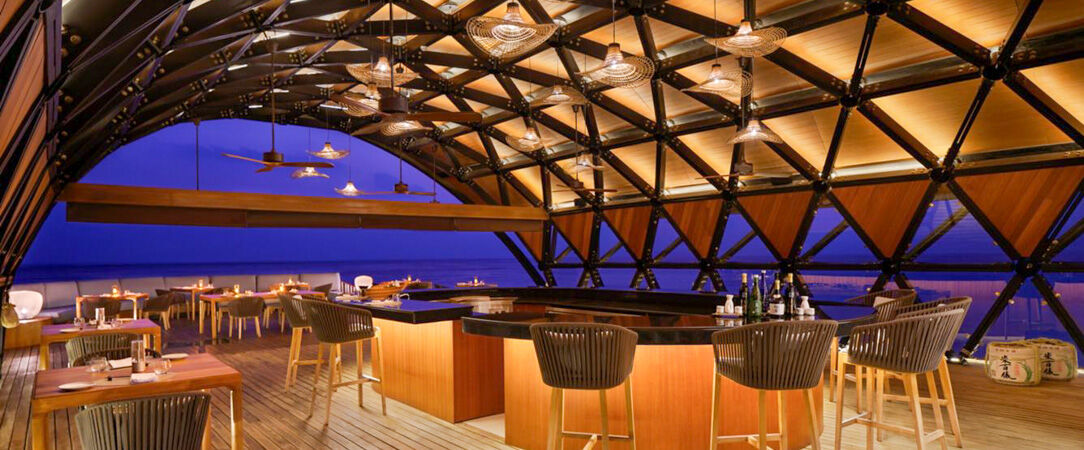 The Westin Maldives Miriandhoo Resort ★★★★★ - Un hôtel d'exception entouré par les récifs coralliens aux Maldives. - Maldives