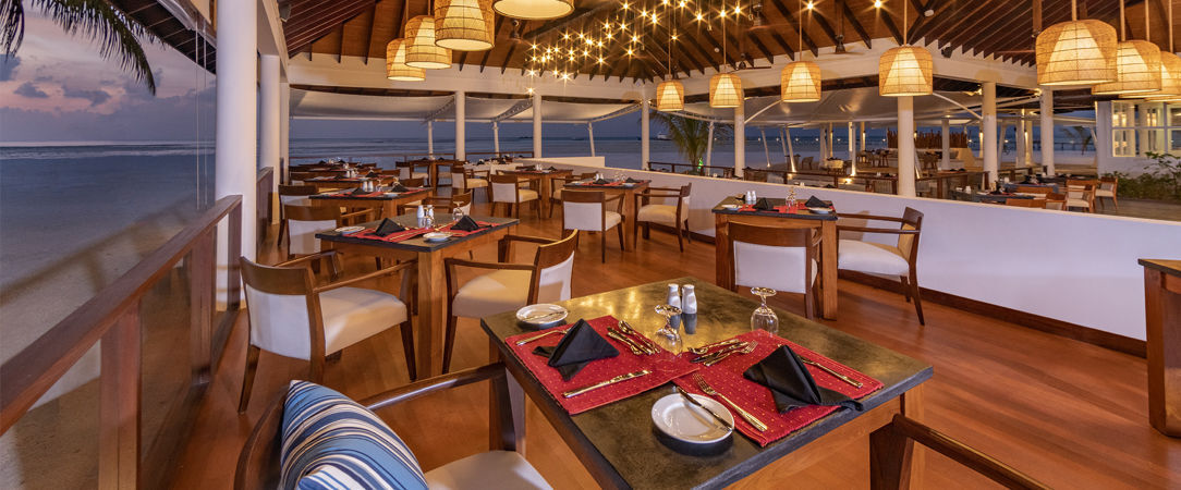 Cinnamon Hakuraa Huraa Maldives ★★★★ - Un écrin insulaire de confort entre lagons turquoise & ciels infinis aux Maldives. - Maldives