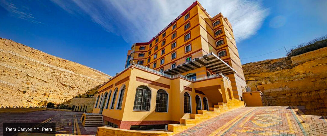 Terres sacrées de Jordanie - Circuit privatif de 7 nuits entre trésors antiques, déserts mythiques et paysages sacrés. - Jordanie : Amman, Pétra & Wadi Rum