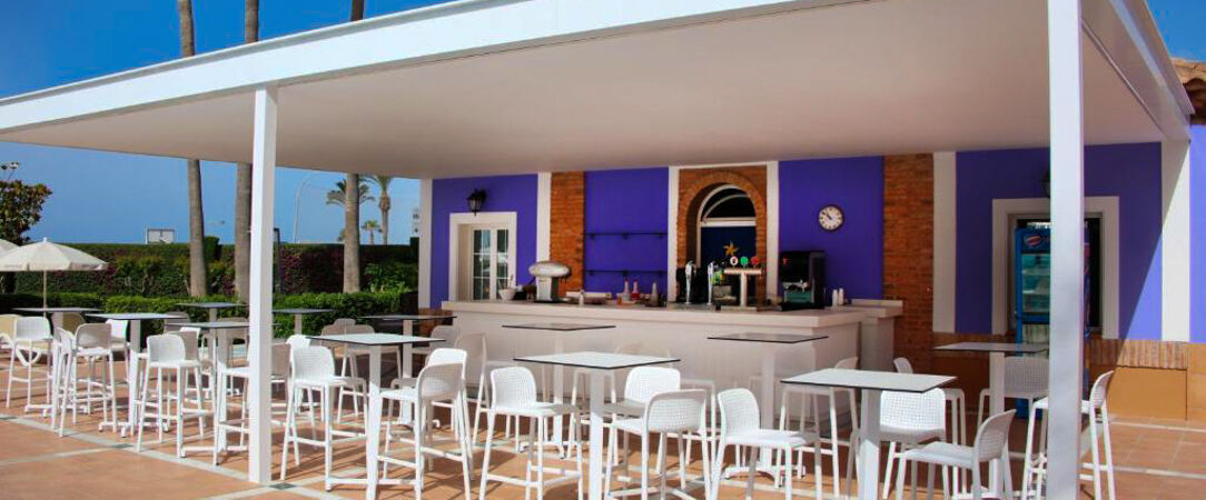 Iberostar Waves Málaga Playa ★★★★ - Un séjour balnéaire au cœur de l’Andalousie, tout près de Málaga, l'idéal pour profiter en famille. - Andalousie, Espagne