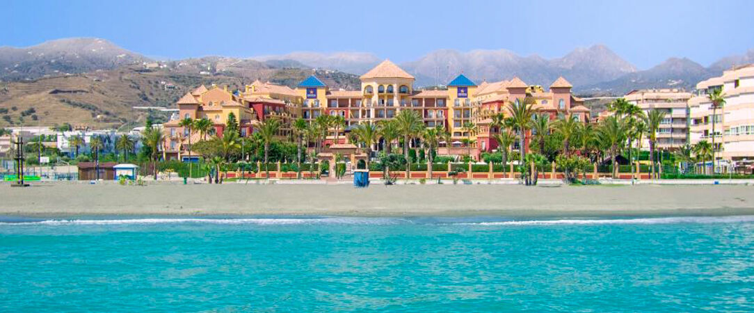 Iberostar Waves Málaga Playa ★★★★ - Un séjour balnéaire au cœur de l’Andalousie, tout près de Málaga, l'idéal pour profiter en famille. - Andalousie, Espagne