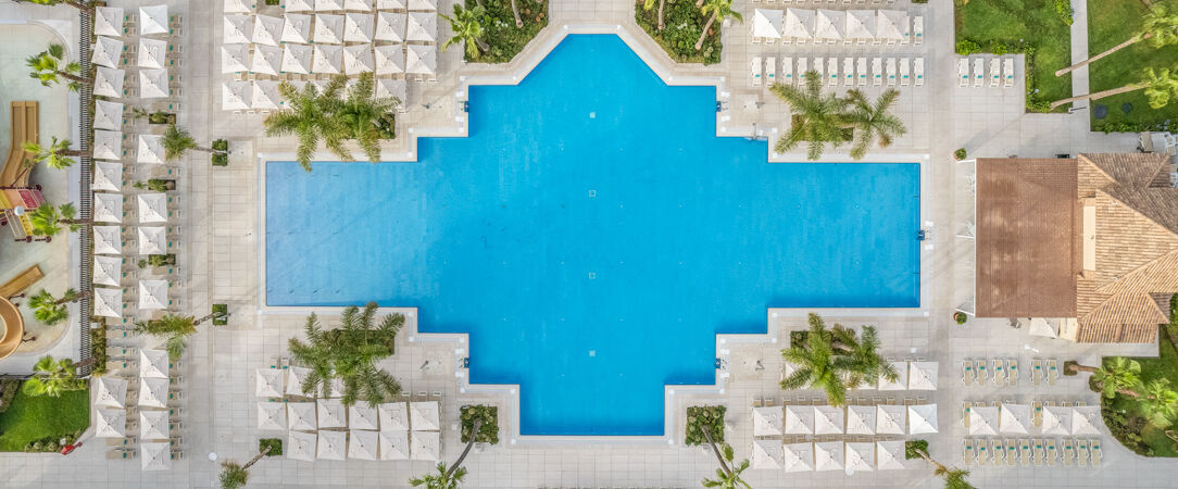 Iberostar Waves Málaga Playa ★★★★ - Un séjour balnéaire au cœur de l’Andalousie, tout près de Málaga, l'idéal pour profiter en famille. - Andalousie, Espagne